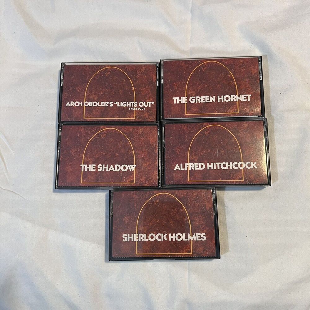 Alfred Hitchcock, Green Hornet,‎ Sherlock Holmes, The Shadow & Light's Out-1978